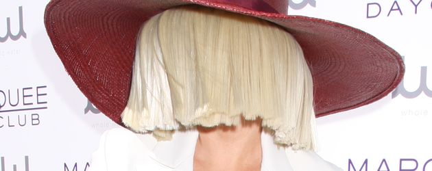 Sia, Sängerin Sia, Sängerin