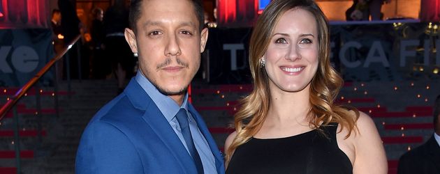 Meghan McDermott und Theo Rossi Meghan McDermott und Theo Rossi