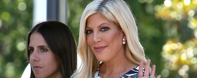 Tori Spelling bei den Universal Studios in L.A. Tori Spelling bei den Universal Studios in L.A.