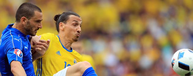 Zlatan Ibrahimovich und Leonardo Bonucci bei der EM 2016 Zlatan Ibrahimovich und Leonardo Bonucci bei der EM 2016