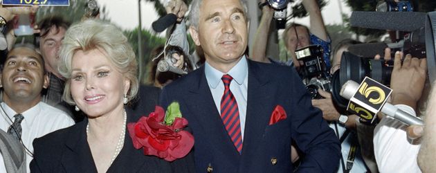 Zsa Zsa Gabor und Prinz Frédéric von Anhalt im Jahr 1989 Zsa Zsa Gabor und Prinz Frédéric von Anhalt im Jahr 1989